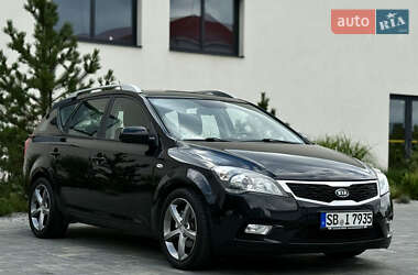 Универсал Kia Ceed 2011 в Луцке