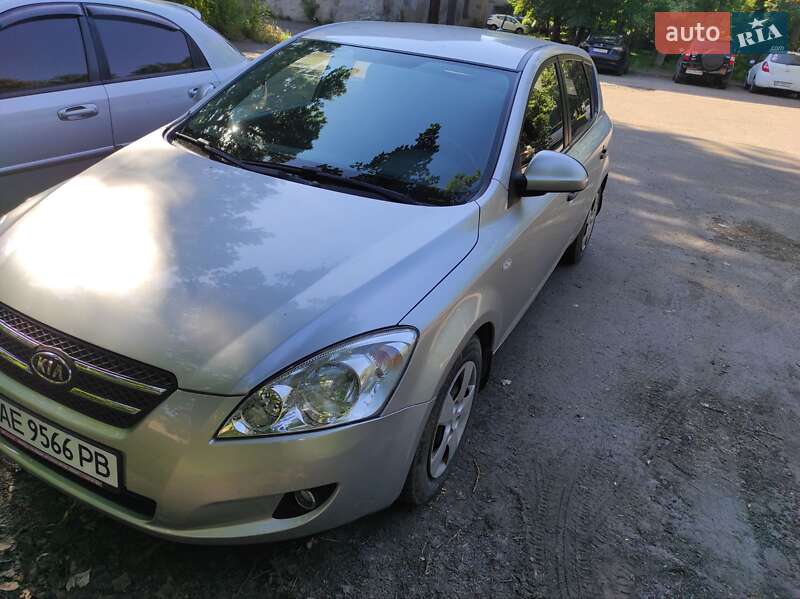 Kia Ceed 2008