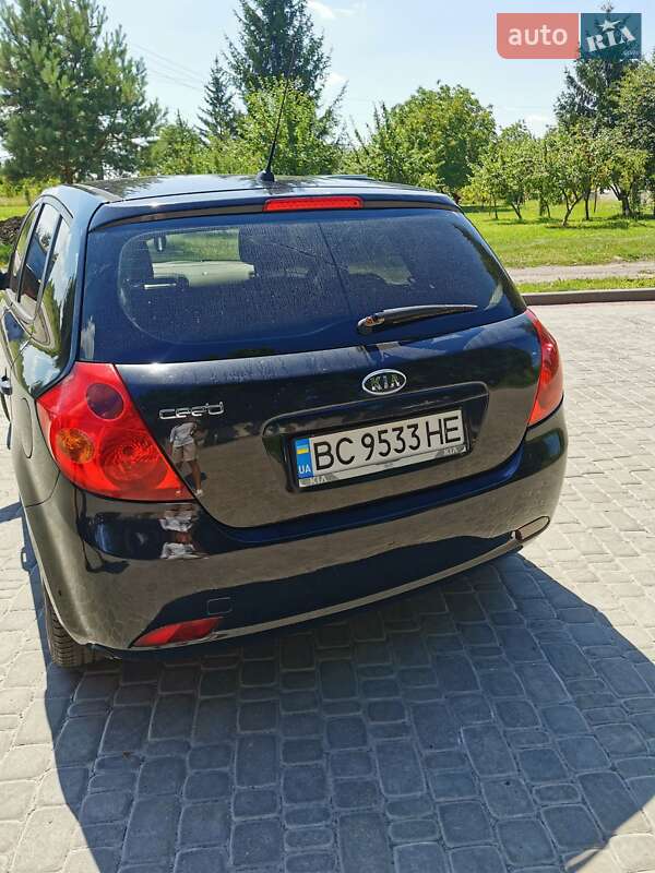 Хетчбек Kia Ceed 2008 в Львові