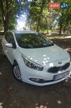 Хэтчбек Kia Ceed 2013 в Новоукраинке