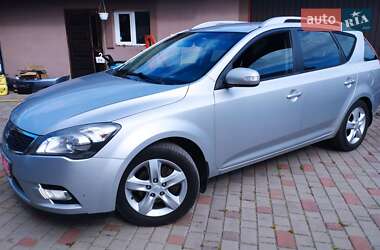 Универсал Kia Ceed 2009 в Дубно