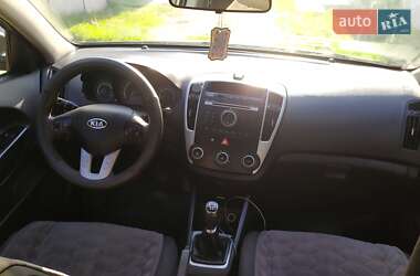 Универсал Kia Ceed 2010 в 