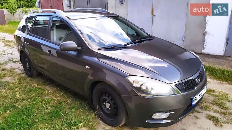 Kia Ceed 2010