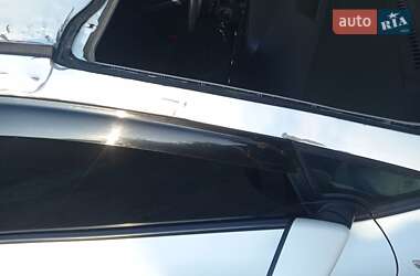 Хэтчбек Kia Ceed 2013 в 
