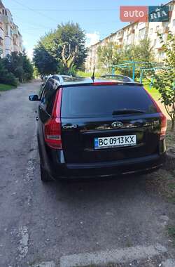 Универсал Kia Ceed 2011 в Трускавце