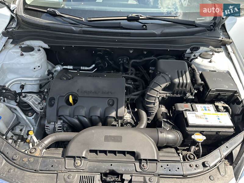 Универсал Kia Ceed 2011 в Луцке