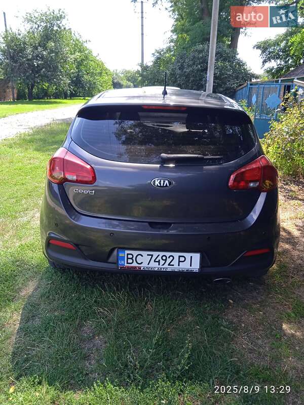 Хэтчбек Kia Ceed 2012 в Переяславе фото 12 Хэтчбек Kia Ceed 2012 в Переяславе