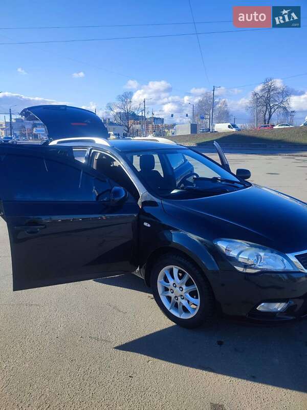 Універсал Kia Ceed 2010 в Житомирі фото 9 Універсал Kia Ceed 2010 в Житомирі