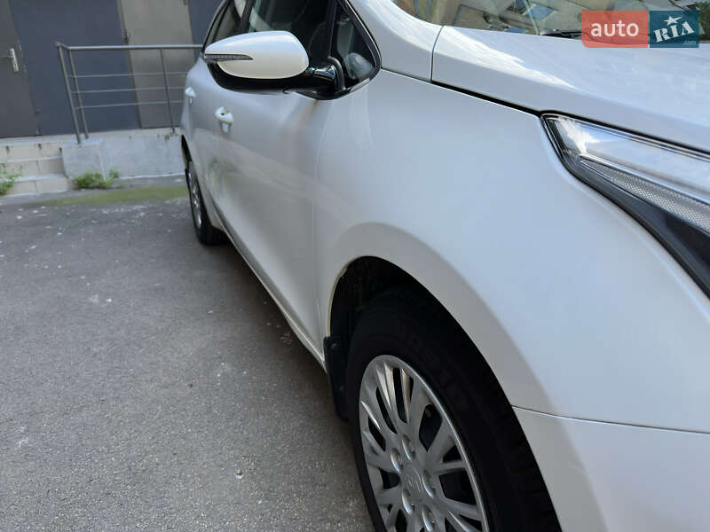 Універсал Kia Ceed 2016 в Києві