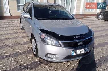 Хетчбек Kia Ceed 2009 в Миколаєві