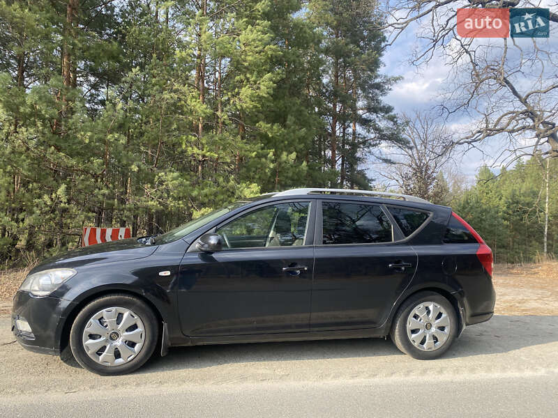 Універсал Kia Ceed 2011 в Києві