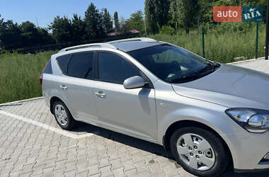 Универсал Kia Ceed 2011 в 