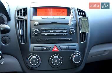 Универсал Kia Ceed 2009 в Львове