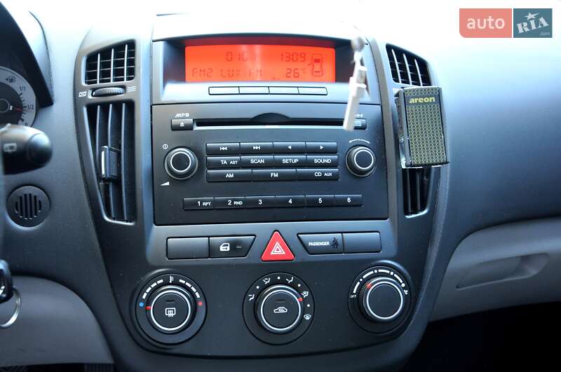 Универсал Kia Ceed 2009 в Львове