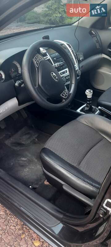 Универсал Kia Ceed 2009 в Киеве