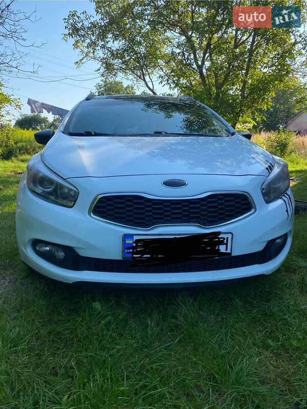 Універсал Kia Ceed 2013 в Львові