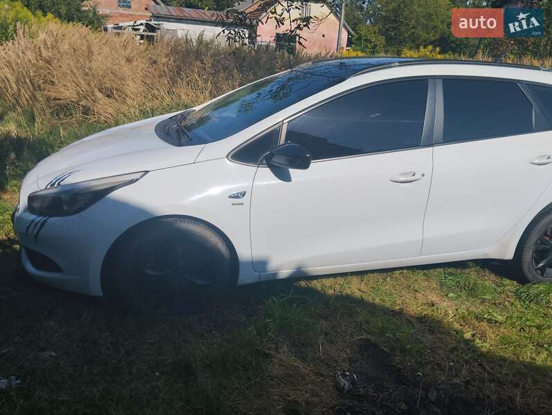 Універсал Kia Ceed 2013 в Львові