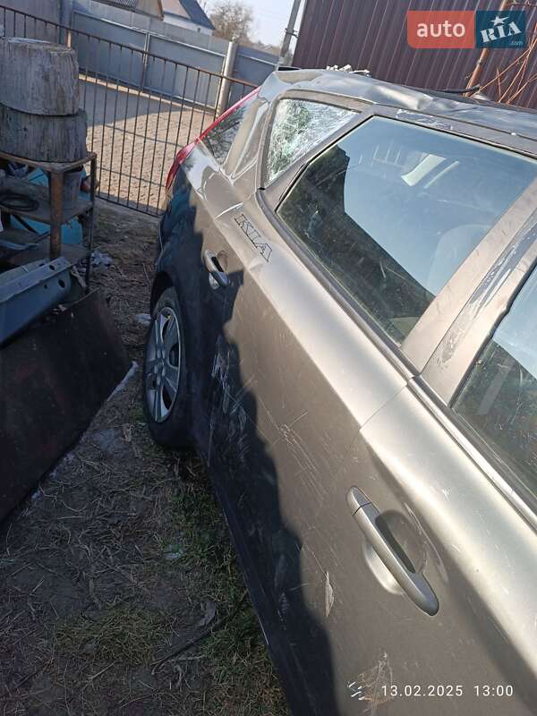 Универсал Kia Ceed 2011 в Барвинках фото 16 Универсал Kia Ceed 2011 в Барвинках