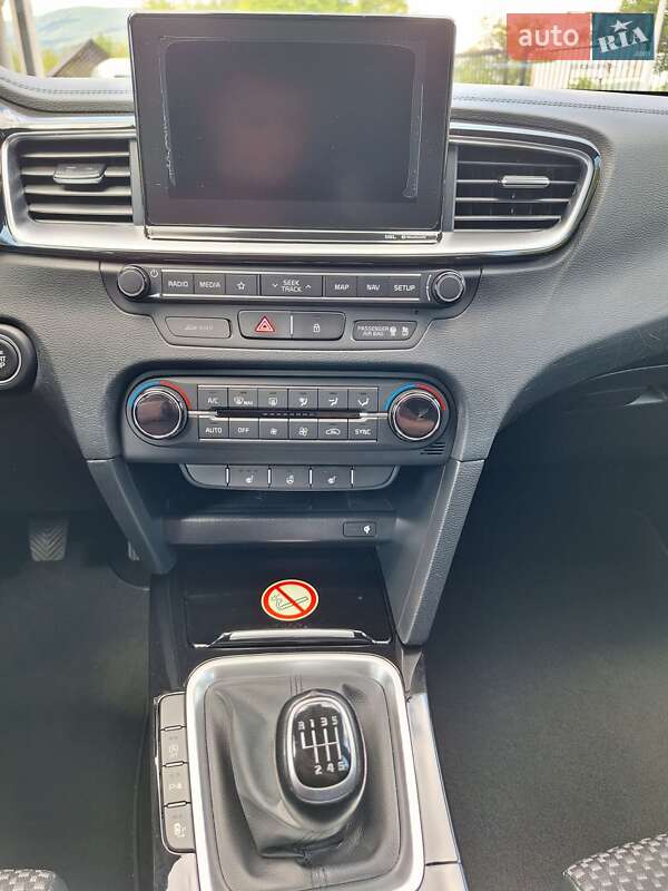 Универсал Kia Ceed 2018 в Сваляве фото 26 Универсал Kia Ceed 2018 в Сваляве