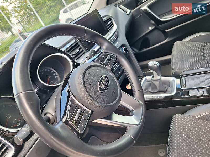Универсал Kia Ceed 2018 в Сваляве фото 31 Универсал Kia Ceed 2018 в Сваляве