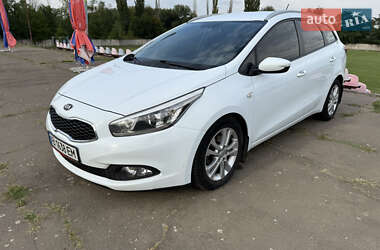 Универсал Kia Ceed 2013 в 