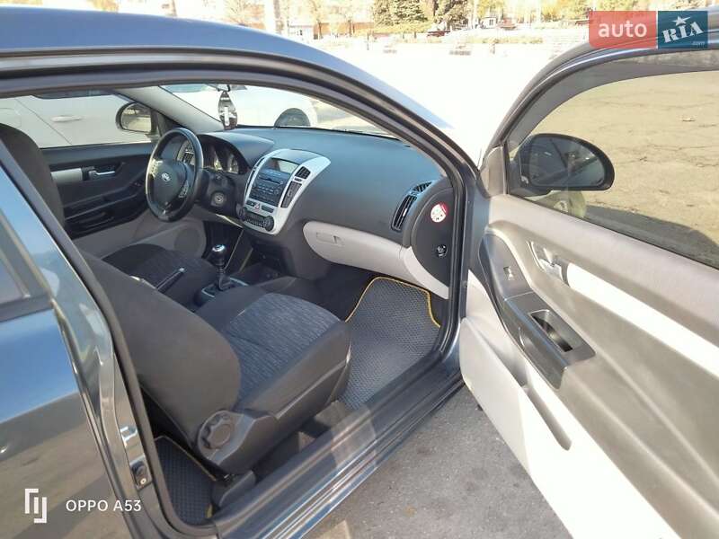 Універсал Kia Ceed 2008 в Запоріжжі