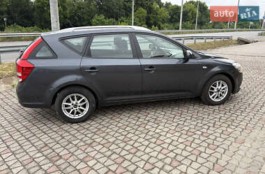Універсал Kia Ceed 2010 в Рівному