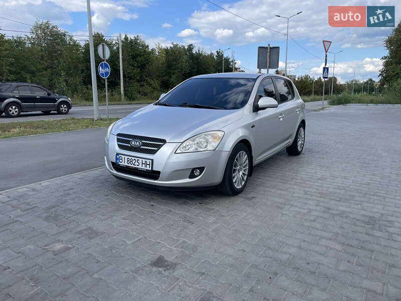 Хэтчбек Kia Ceed 2007 в Полтаве