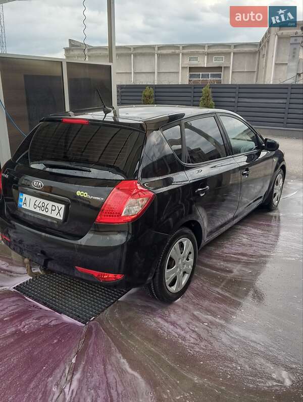 Хэтчбек Kia Ceed 2011 в Киеве фото 11 Хэтчбек Kia Ceed 2011 в Киеве