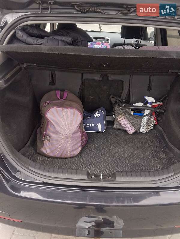 Хэтчбек Kia Ceed 2011 в Киеве фото 25 Хэтчбек Kia Ceed 2011 в Киеве