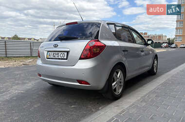 Хэтчбек Kia Ceed 2008 в 