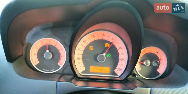 Хэтчбек Kia Ceed 2008 в Одессе