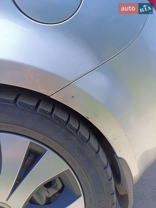 Хэтчбек Kia Ceed 2008 в Кропивницком