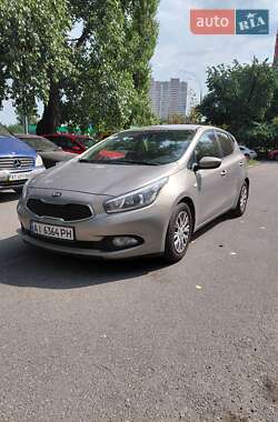 Хэтчбек Kia Ceed 2013 в Киеве