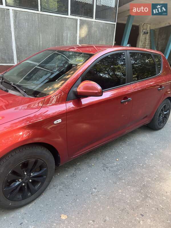 Хэтчбек Kia Ceed 2008 в Хмельницком фото 2 Хэтчбек Kia Ceed 2008 в Хмельницком