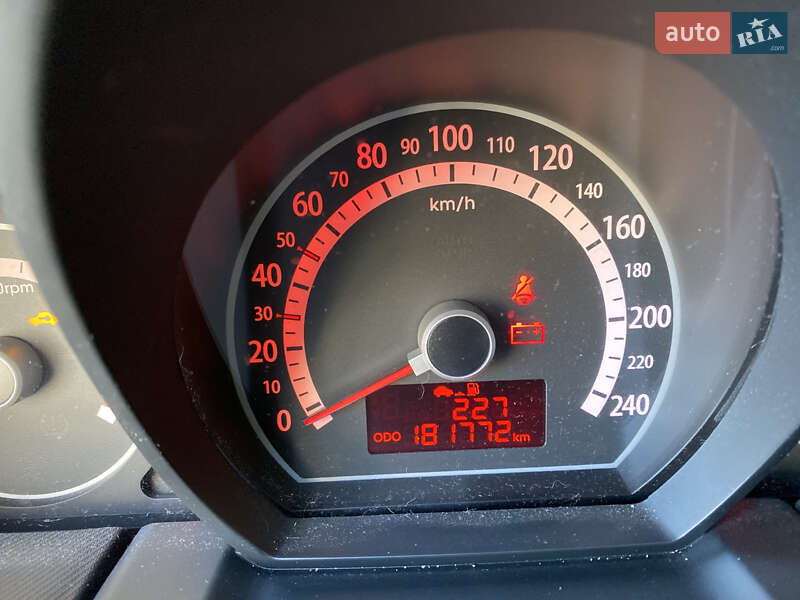 Універсал Kia Ceed 2011 в Ватутіному фото 2 Універсал Kia Ceed 2011 в Ватутіному