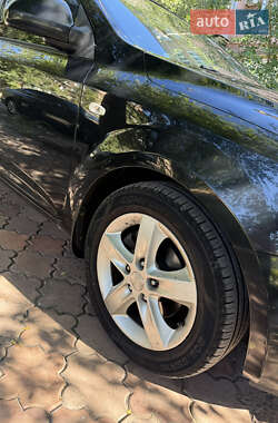 Хэтчбек Kia Ceed 2008 в 