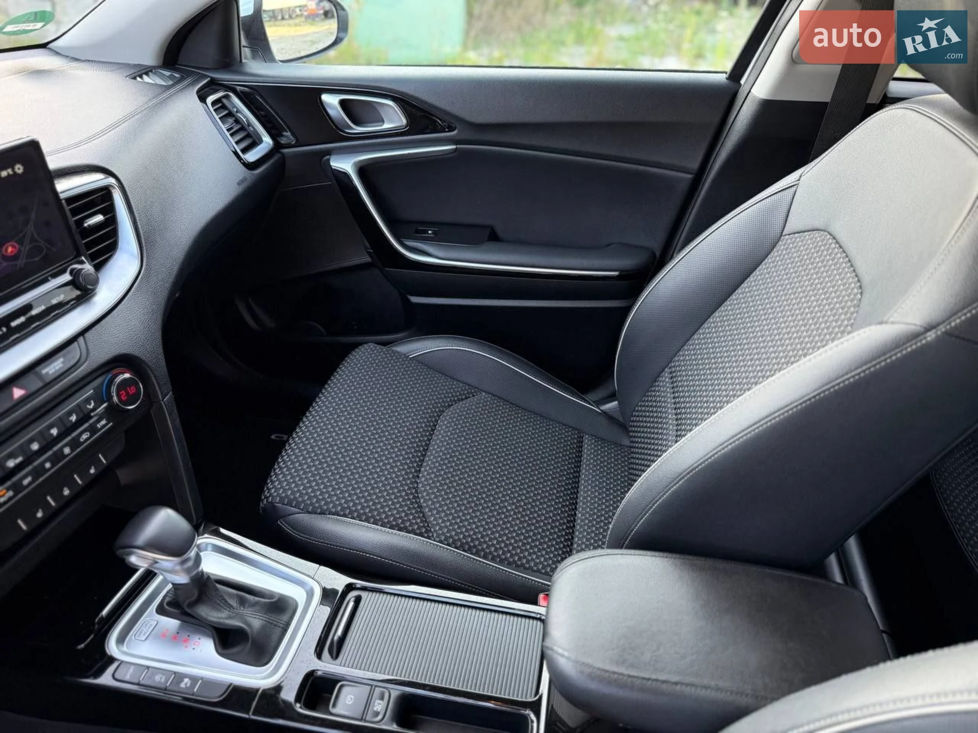 2020 Kia Cee'd - мініатюра 26