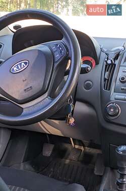 Хэтчбек Kia Ceed 2007 в Новояворовске