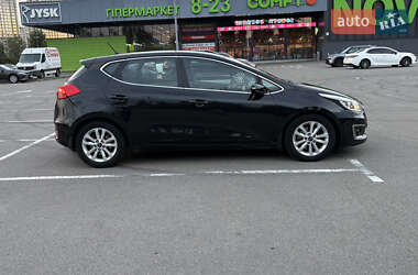 Хэтчбек Kia Ceed 2017 в 