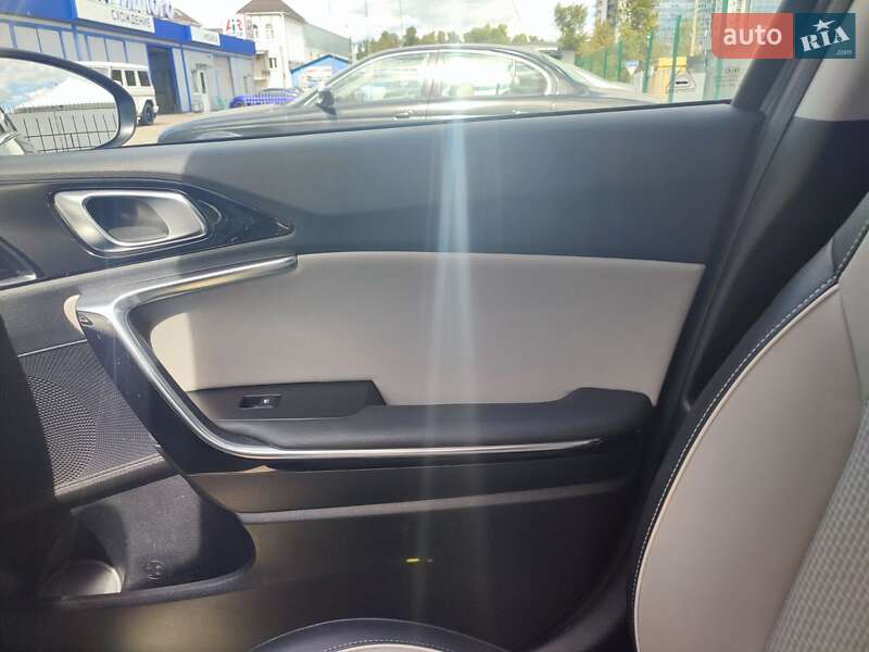 Хетчбек Kia Ceed 2019 в Києві
