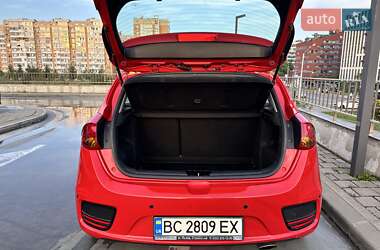 Хэтчбек Kia Ceed 2017 в 