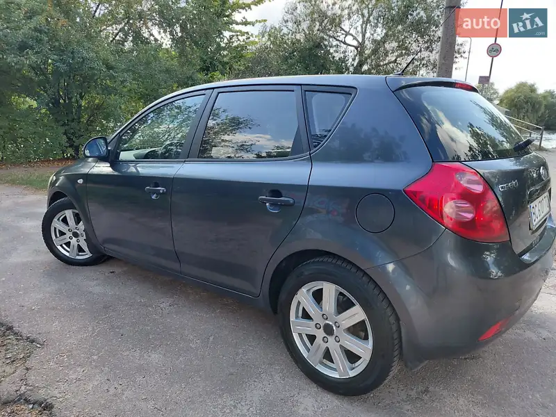 Kia Ceed 2008