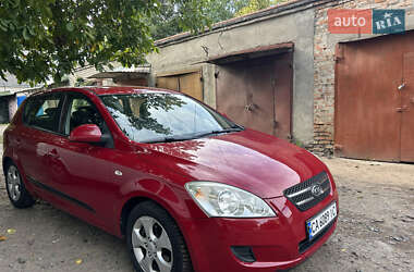 Хетчбек Kia Ceed 2007 в Черкасах