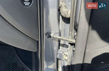 Хэтчбек Kia Ceed 2010 в 