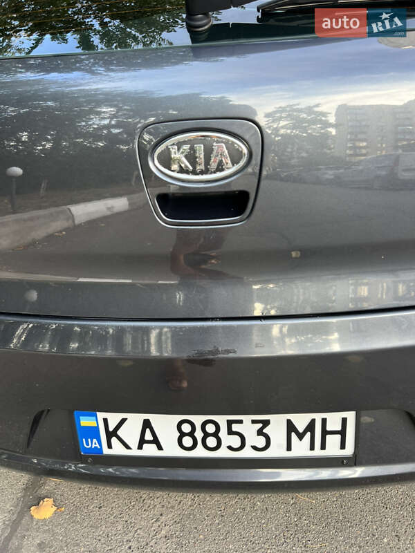 Хетчбек Kia Ceed 2011 в Києві фото 18 Хетчбек Kia Ceed 2011 в Києві