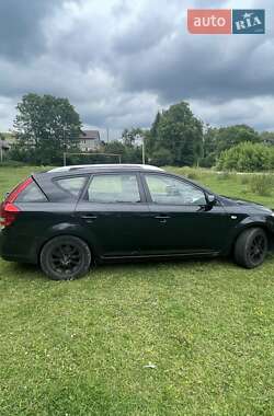 Универсал Kia Ceed 2011 в 