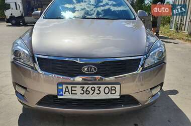 Универсал Kia Ceed 2012 в Кривом Роге