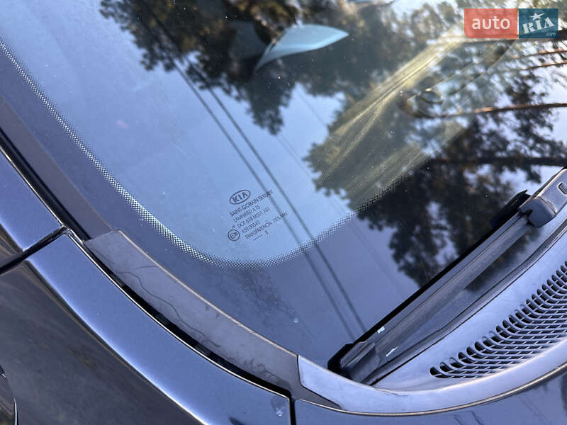 Хэтчбек Kia Ceed 2008 в Киеве
