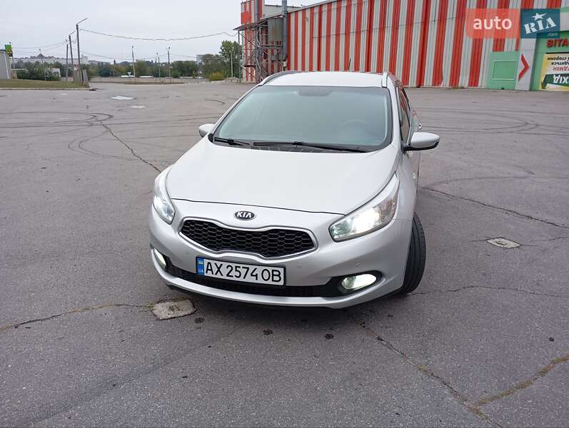 Универсал Kia Ceed 2013 в Харькове